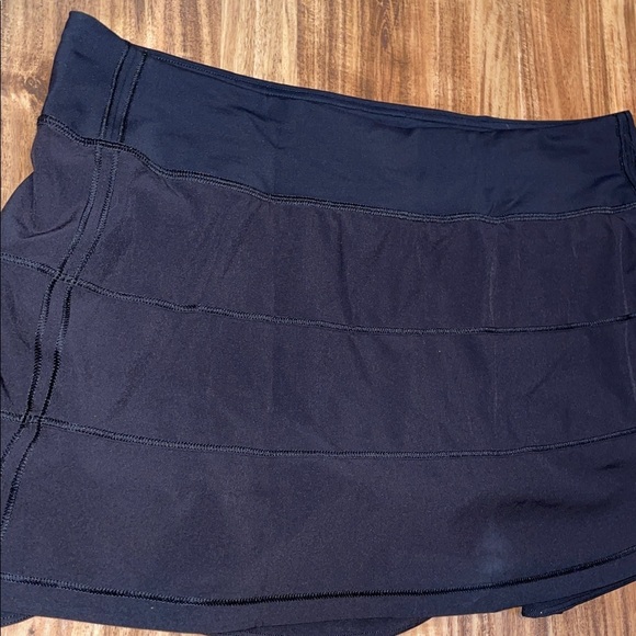 Lululemon women’s 10 medium skirt Pace Rival skort black mid rise light athletic - Picture 3 of 10